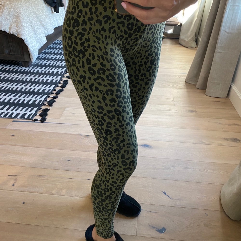 Leopard leggings